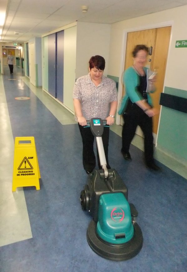 Truvox Orbis UHS Cordless Burnisher - Image 4